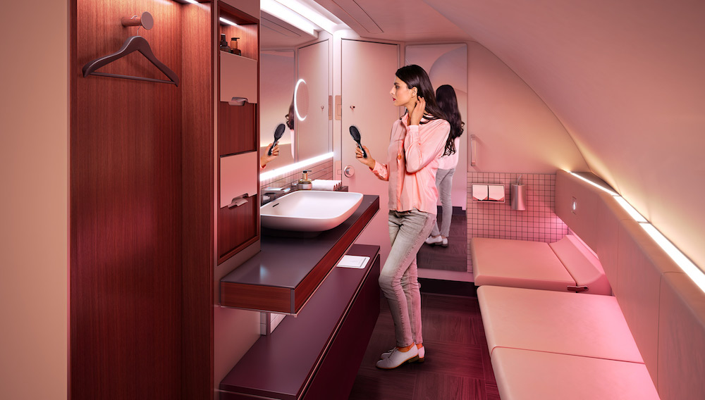 Qatar_first_class_lavatory